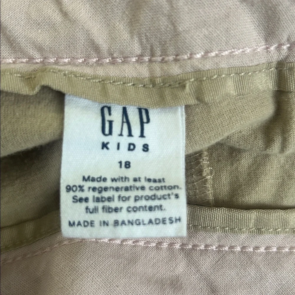 GAP Kids Uniform Pleated Skort Khaki Size 16- Beige mini skort school uniform